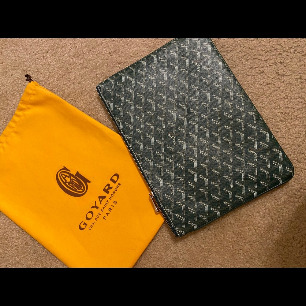 COPY - Goyard pouchette bag